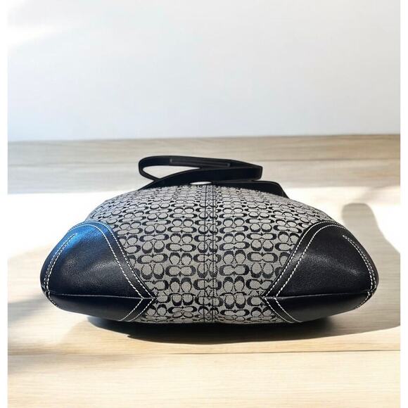 Vintage Coach 6386 Mini Signature Soho Hippie Bag - Picture 4 of 10